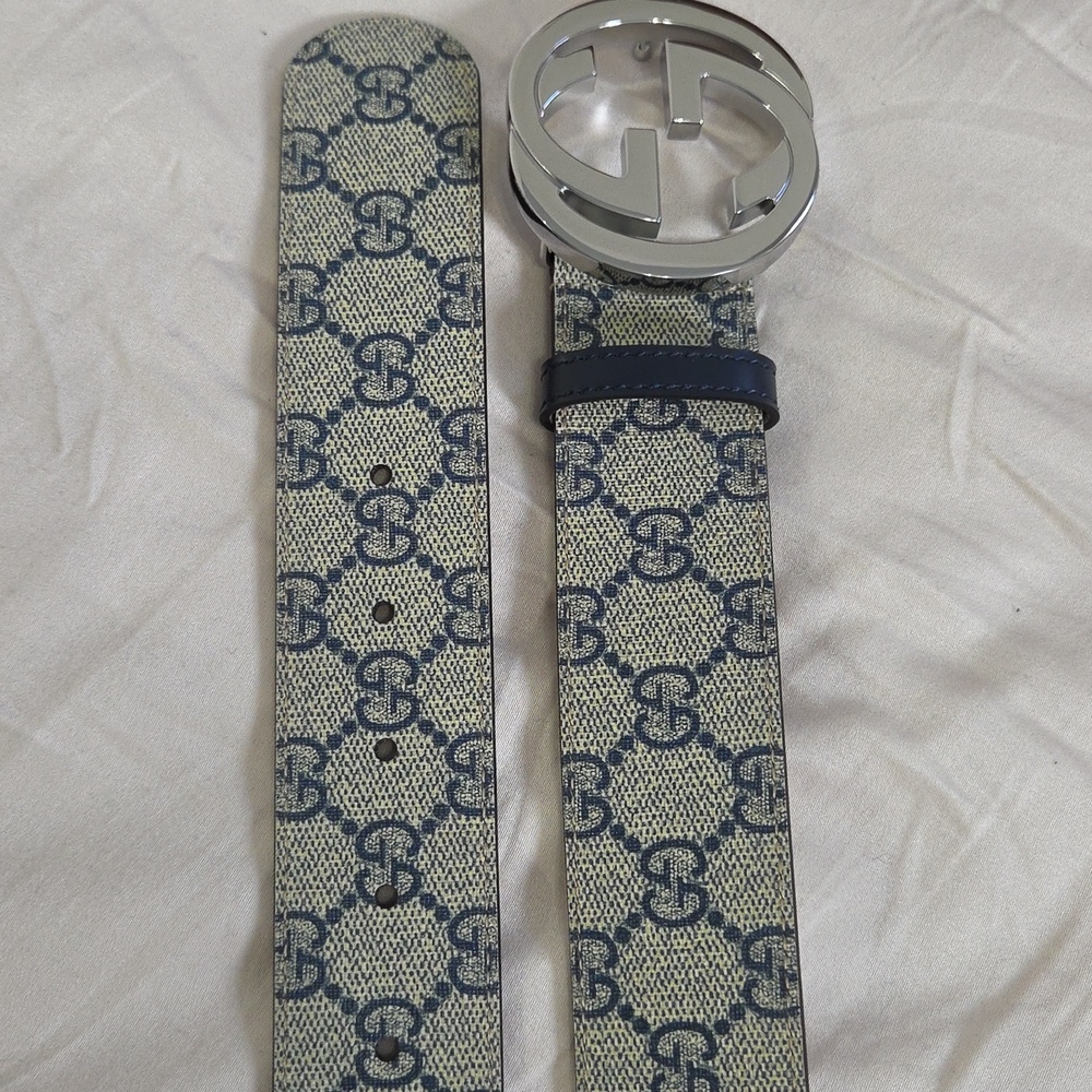 Gucci Blue Beige Monogram Belt with Silver Double G Buckle - Picture 6 of 16